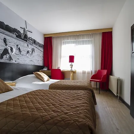 Hotel Bastion Leiden 3*