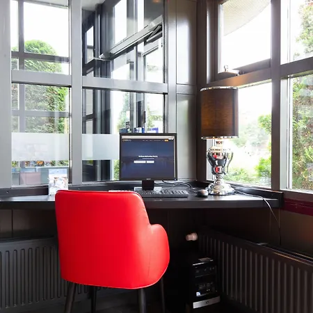 Bastion Leiden 호텔 3*