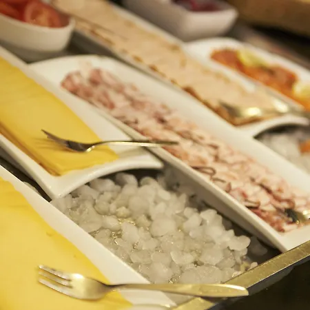 Hotel Bastion Leiden 3*