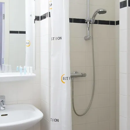 Bastion Leiden Hotel 3*