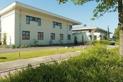 Отель Bastion Leiden Угстгест