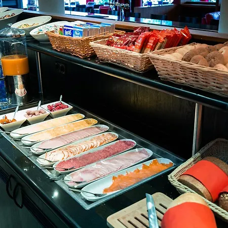 Bastion Leiden Отель